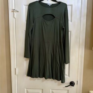 Green Long Sleeve Dress